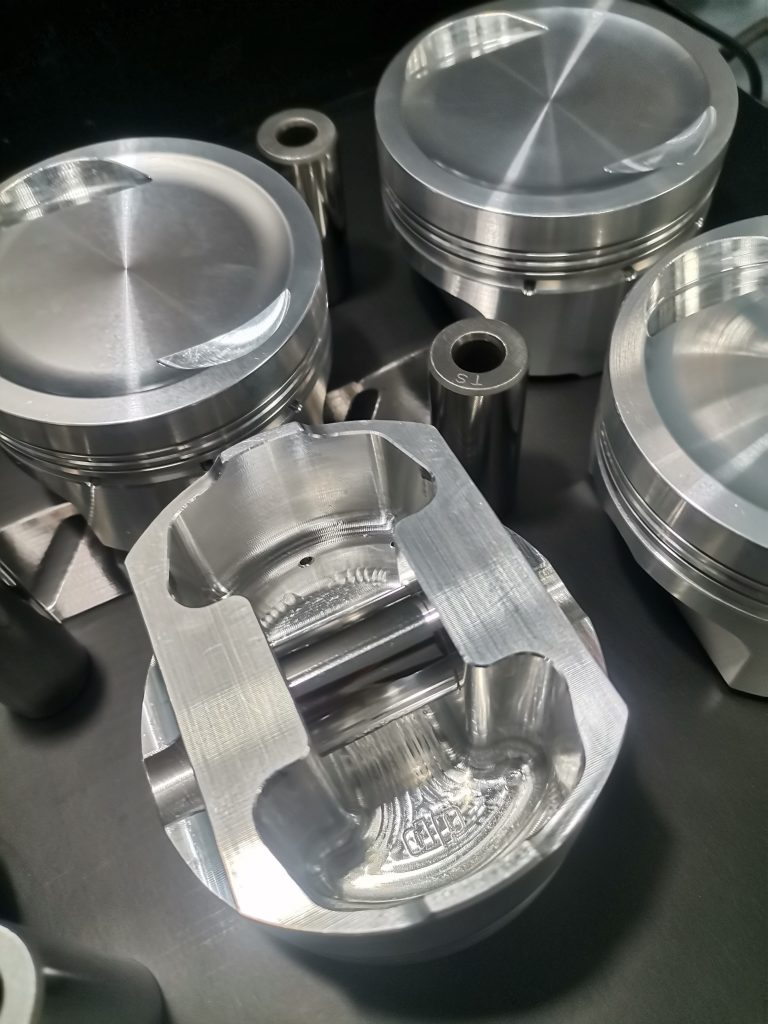 BMW M30B35 Race Series Pistons | DYNOTECH PERFORMANCE - Engine Parts