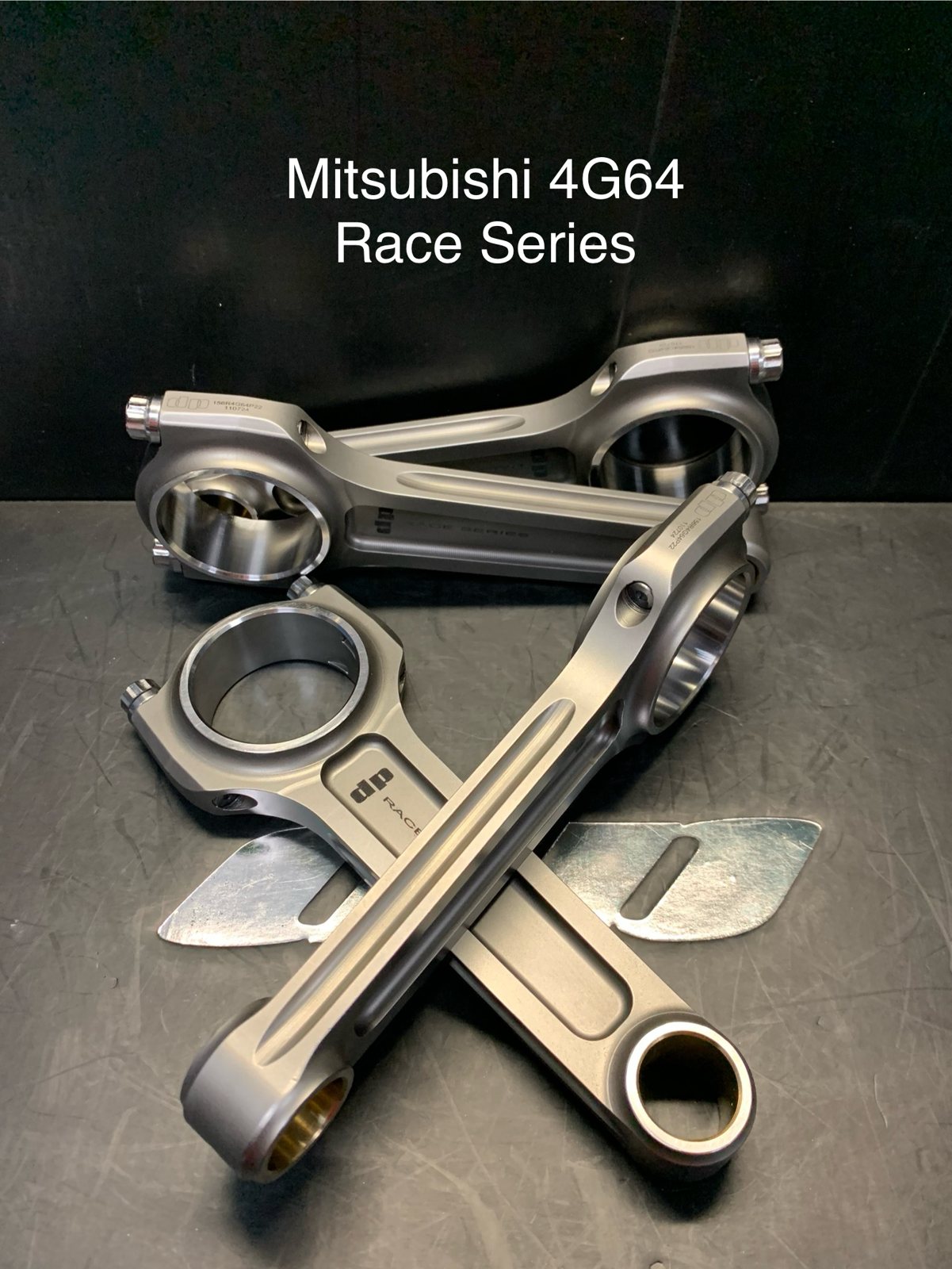 Mitsubishi 4G64 Race Series Rods 1 Mitsubishi 4G64 Race Series Rods