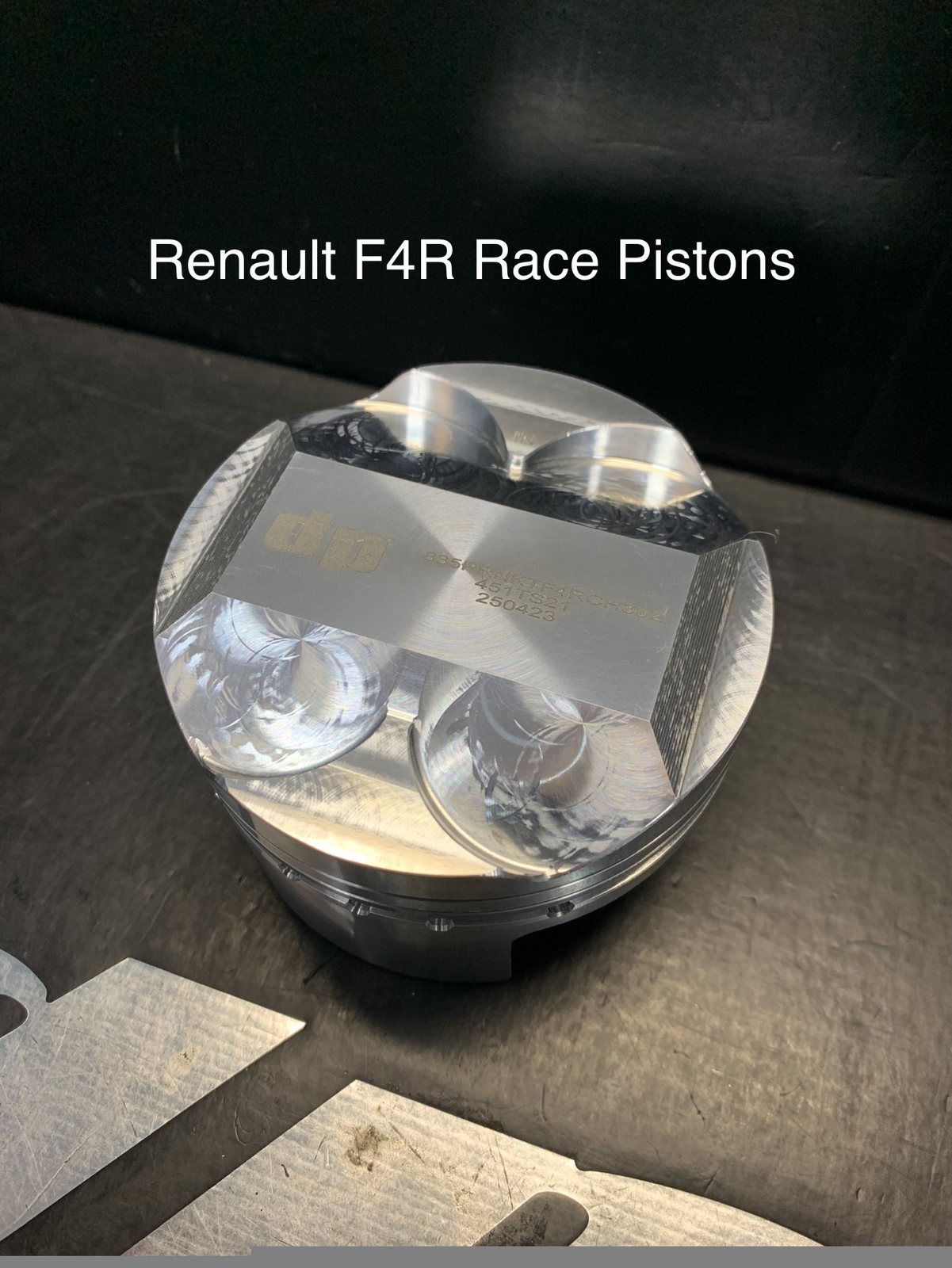 Renault F4R RS Race Series Pistons 2 Renault F4R Turbo Race Series Pistons